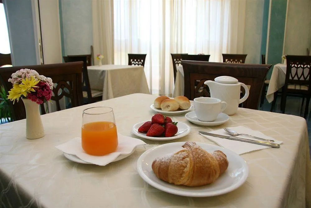 Hotel Doria Amalfi 3*,
