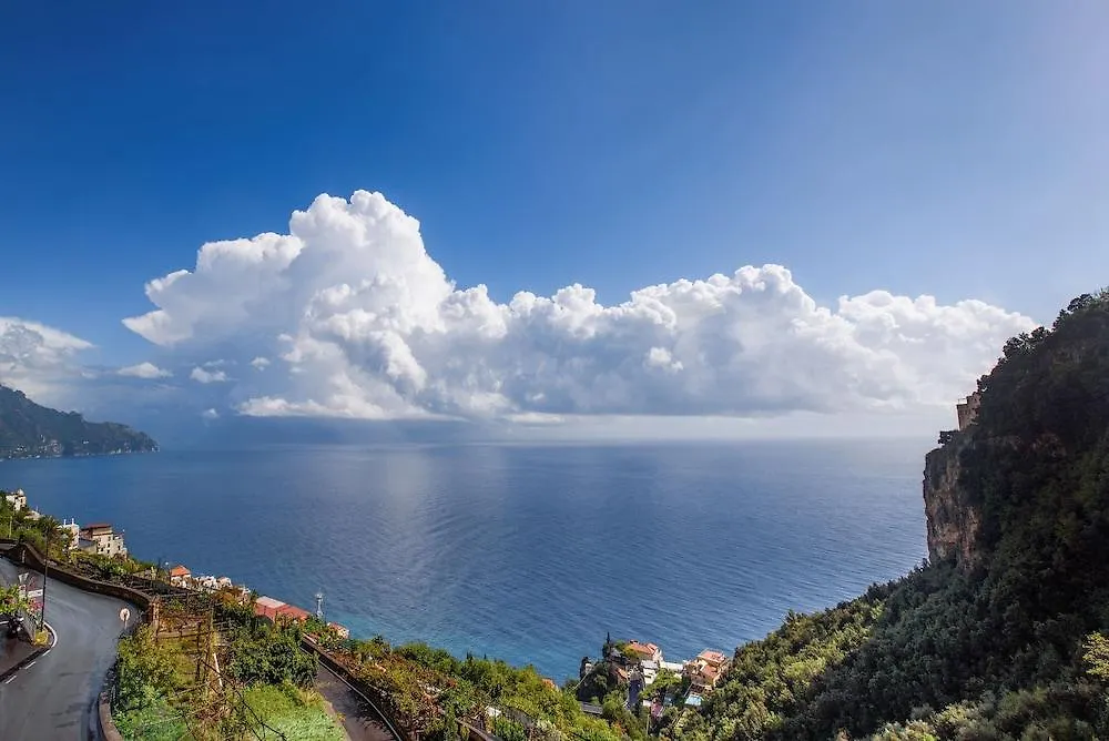 Hotel Doria Amalfi 3*,  Italie